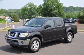 Used 2011 Nissan Frontier SV w/ SV Premium Utility Pkg image 1