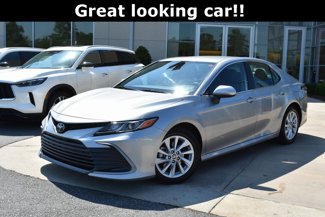 Used 2022 Toyota Camry LE video 1