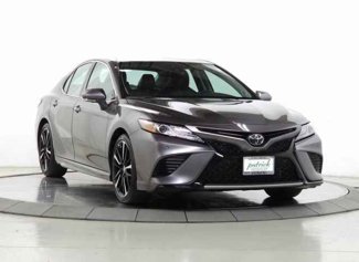 Used 2019 Toyota Camry XSE image 1