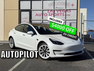 Used 2021 Tesla Model 3 Standard Range Plus image 1