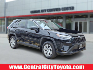Used 2024 Toyota RAV4 LE image 1