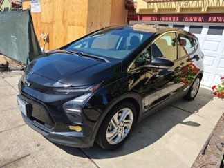 Used 2022 Chevrolet Bolt LT w/ Driver Confidence Package image 1