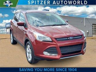 Used 2016 Ford Escape SE image 1