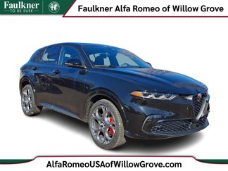 New 2025 Alfa Romeo Tonale w/ Premium Package image 1