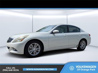 Used 2011 INFINITI G37 Journey image 1