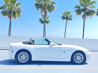Used 2003 BMW Z4 2.5i image 1