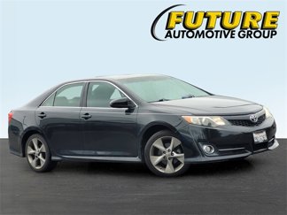 Used 2012 Toyota Camry image 1