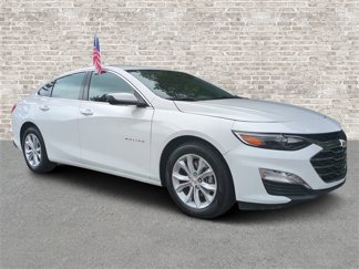 Used 2025 Chevrolet Malibu LT image 1