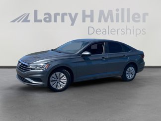 Used 2020 Volkswagen Jetta S image 1