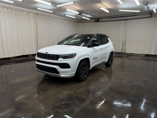 New 2025 Jeep Compass Limited w/ High Altitude Package image 1