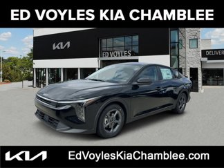 New 2025 Kia K4 LXS image 1