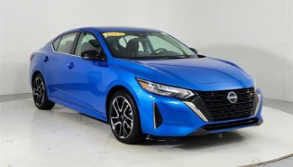 Used 2025 Nissan Sentra SR w/ Lighting Package image 1