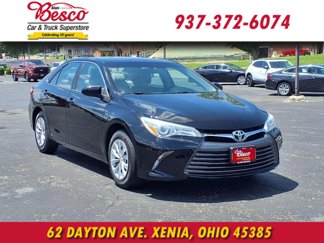 Used 2015 Toyota Camry LE image 1