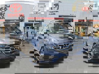Used 2014 Mercedes-Benz E 350 4MATIC Sedan image 1