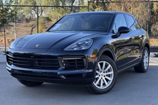 Certified 2022 Porsche Cayenne image 1