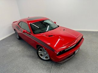 Used 2012 Dodge Challenger R/T image 1