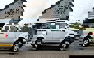 Used 2012 Nissan Frontier S image 1