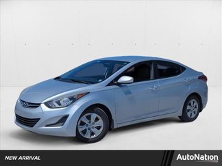 Used 2016 Hyundai Elantra SE image 1