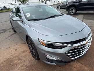 Used 2023 Chevrolet Malibu LT image 1