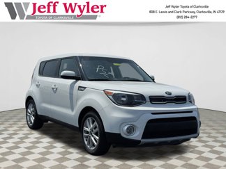 Used 2019 Kia Soul + image 1