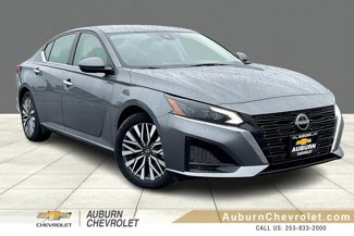 Used 2023 Nissan Altima 2.5 SV image 1