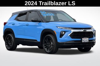Used 2024 Chevrolet TrailBlazer LS image 1