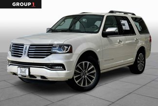 Used 2015 Lincoln Navigator 4WD image 1