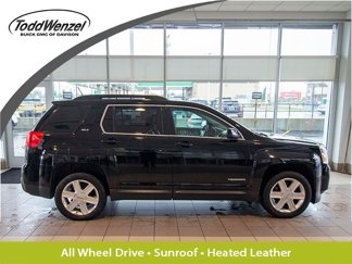Used 2010 GMC Terrain SLT image 1