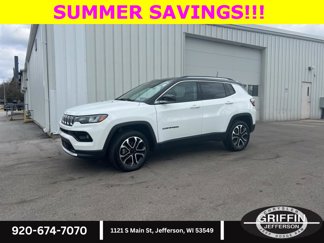 Used 2022 Jeep Compass Limited image 1
