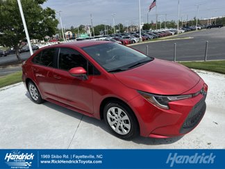 Used 2021 Toyota Corolla LE image 1