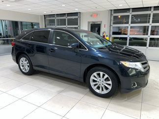 Used 2013 Toyota Venza LE image 1