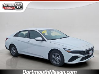 Used 2024 Hyundai Elantra SE image 1