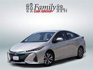 Used 2018 Toyota Prius Prime Premium image 1