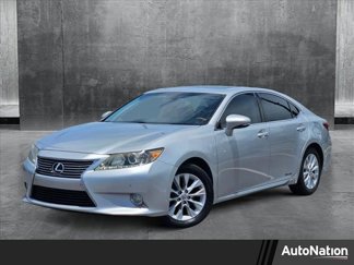 Used 2013 Lexus ES 300h image 1