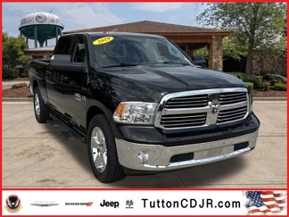 Used 2019 RAM 1500 Big Horn image 1