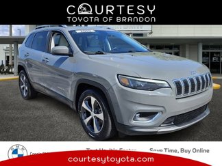 Used 2019 Jeep Cherokee Limited image 1
