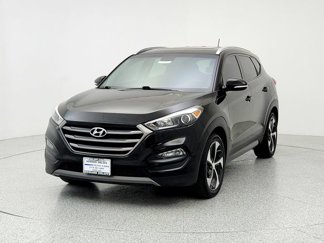 Used 2016 Hyundai Tucson Sport image 1