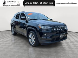 Certified 2022 Jeep Compass Latitude image 1