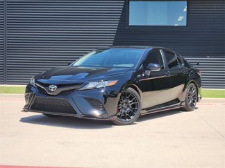 Used 2022 Toyota Camry XSE image 1