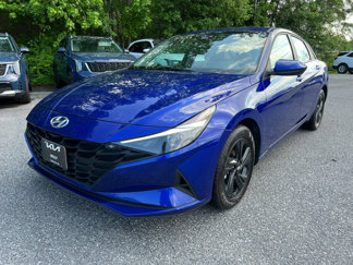 Used 2022 Hyundai Elantra SEL w/ Cargo Package image 1