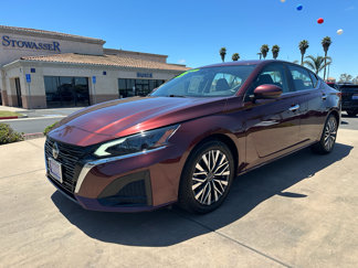 Used 2023 Nissan Altima 2.5 SV image 1