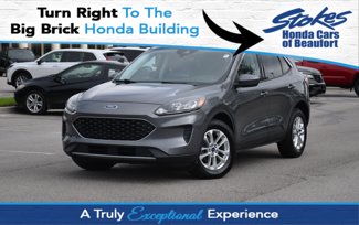 Used 2021 Ford Escape SE image 1