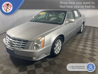 Used 2008 Cadillac DTS image 1