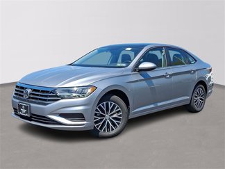 Used 2021 Volkswagen Jetta SE image 1
