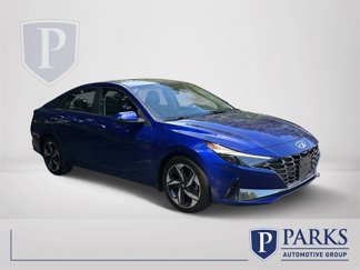 Used 2023 Hyundai Elantra Limited w/ Preferred Accessory Package image 1