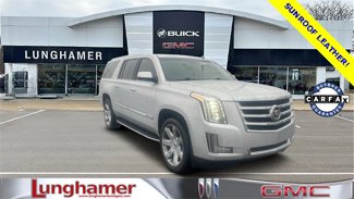 Used 2015 Cadillac Escalade ESV Luxury image 1