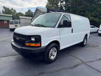 Used 2017 Chevrolet Express 2500 image 1
