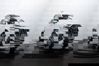 Certified 2025 Audi Q3 2.0T Premium w/ Convenience Package image 1