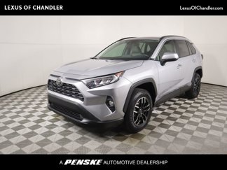 Used 2020 Toyota RAV4 XLE image 1