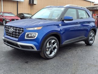 Used 2023 Hyundai Venue Limited image 1
